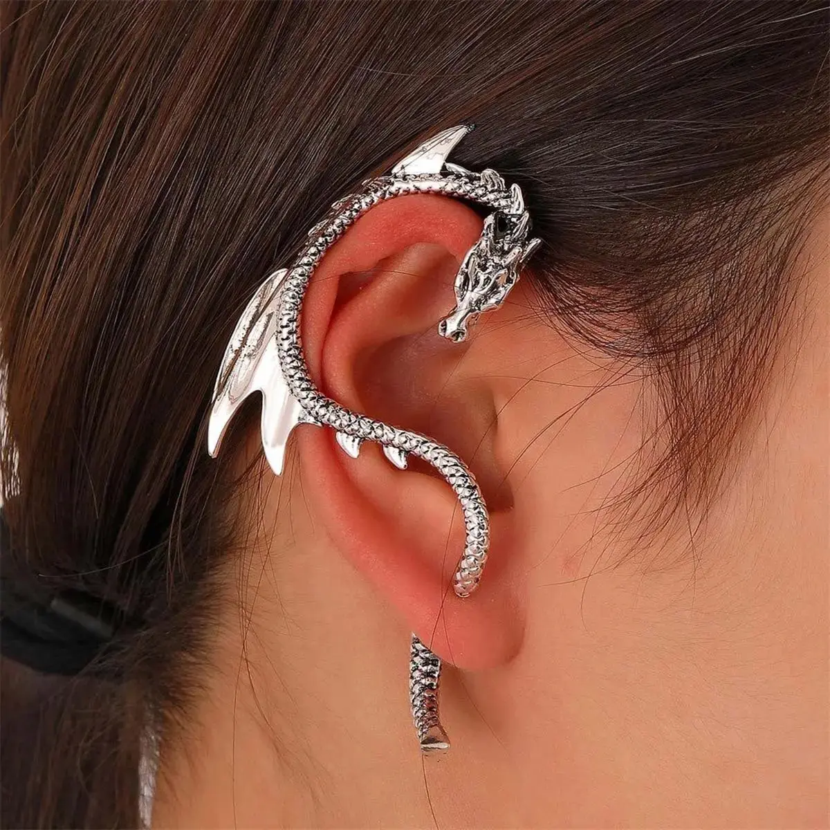Gothic Dragon Single Earring with Red Artificial Gemstone Eye, Cool Edgy Statement Jewelry, Fashion Accessory Gift for Teenagers, Fashion Earring, Gothic Earrings