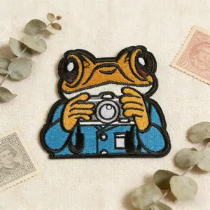 Cute Camera Frog Embroidered Patch, Back Adhesive Iron-On, Suitable for Clothes Jackets Hats Accessories, Decorative Applique, Unique
