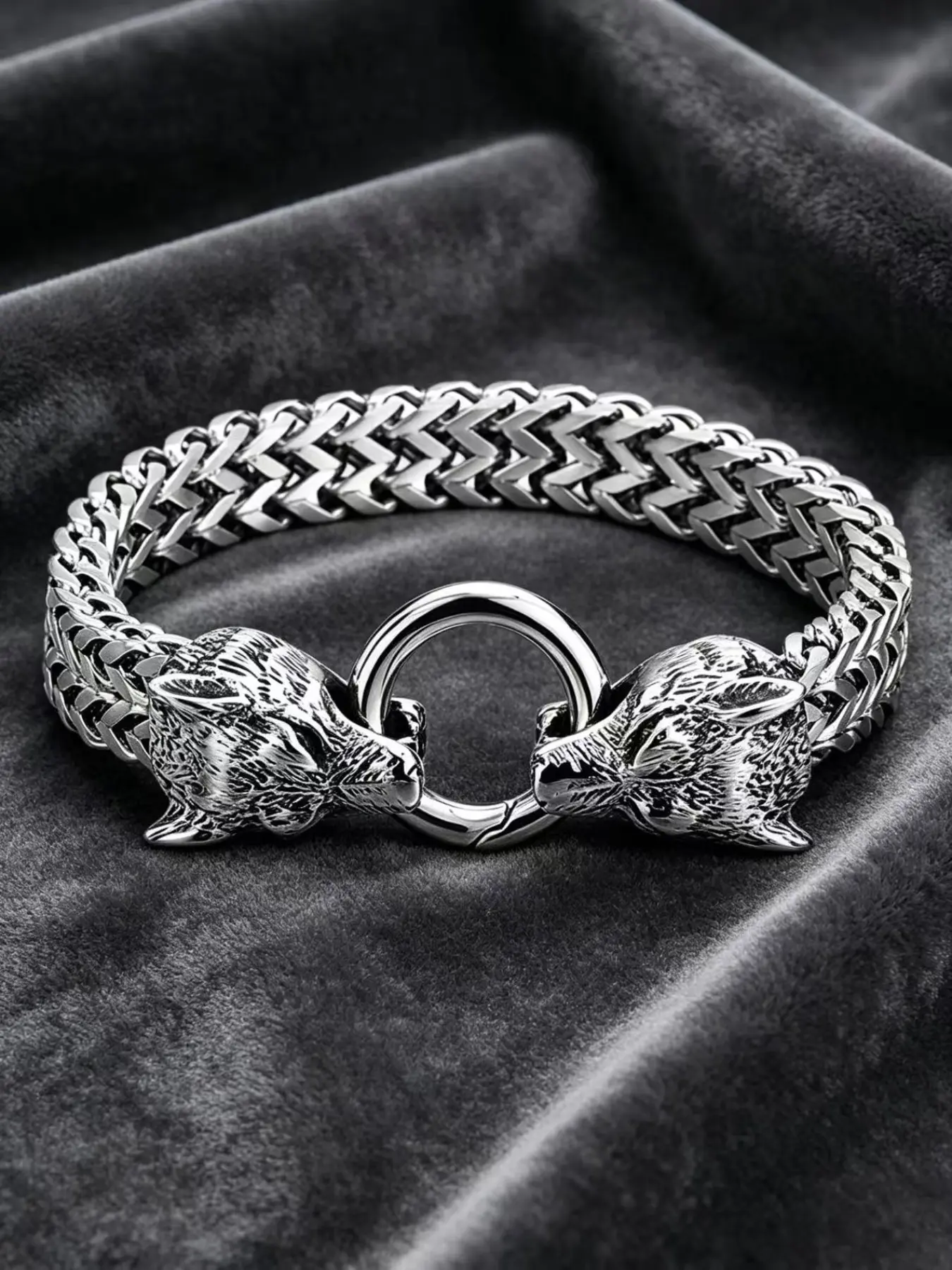 Viking Wolf Head Franco Link Bracelet, Chain Bracelet, 316L Stainless Steel Norse Mythology Jewelry for Men, Exquisite Craftsmanship