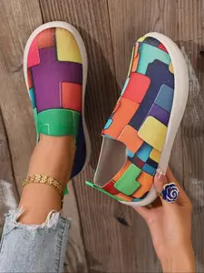 Women's Fashionable Patchwork Pattern Slip on Shoes, Casual Comfortable Breathable Walking Shoes, Female All-match Round Toe Shoes for Daily Wear, Lightweight Slip ons