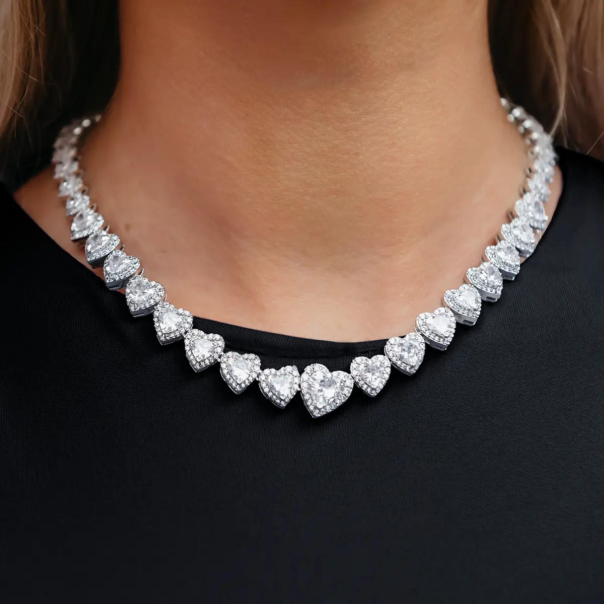 Diamond Heart Cluster Necklace 18k White Gold Plated - Lifetime Guarantee Diamond Heart Cluster Necklace 18k White Gold Plated - Lifetime Guarantee