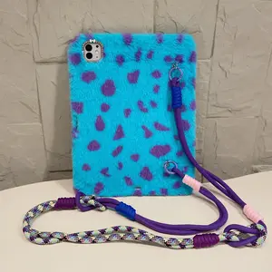 Plush Blue Bear Pattern Tablet Case with Pen Slot, Detachable Strap, Compatible with iPad Pro/air Mini, Shockproof, Fashionable Gift for Women