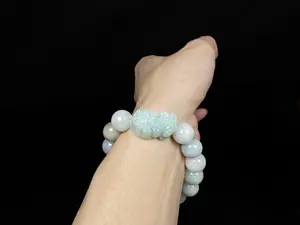 Fortune-Attracting Pixiu · Natural Burmese Jadeite Beads Bracelet Jade
