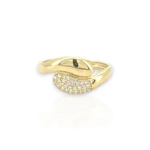Twist Ring CZ - 10K Yellow Gold