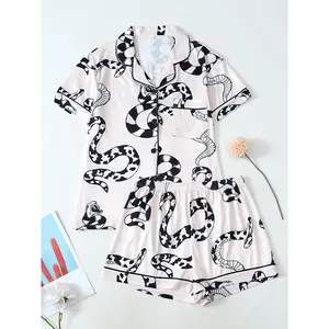 Women's Snake Print Shirt& Elastic Waist Shorts Pajama Set, Comfortable Short Sleeve Top, Summer Sleepwear, Casual Ladies Nightgown Loungewear Womenswear Piece Polyester