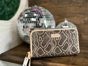 Consuela Wristlet Wallet - Dizzy