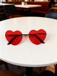 Heart-Shaped Decorative Sunglasses, Unisex Casual Fashion, Daily Wear, Driving, Outdoor Leisure, Holiday Gifts, Parties