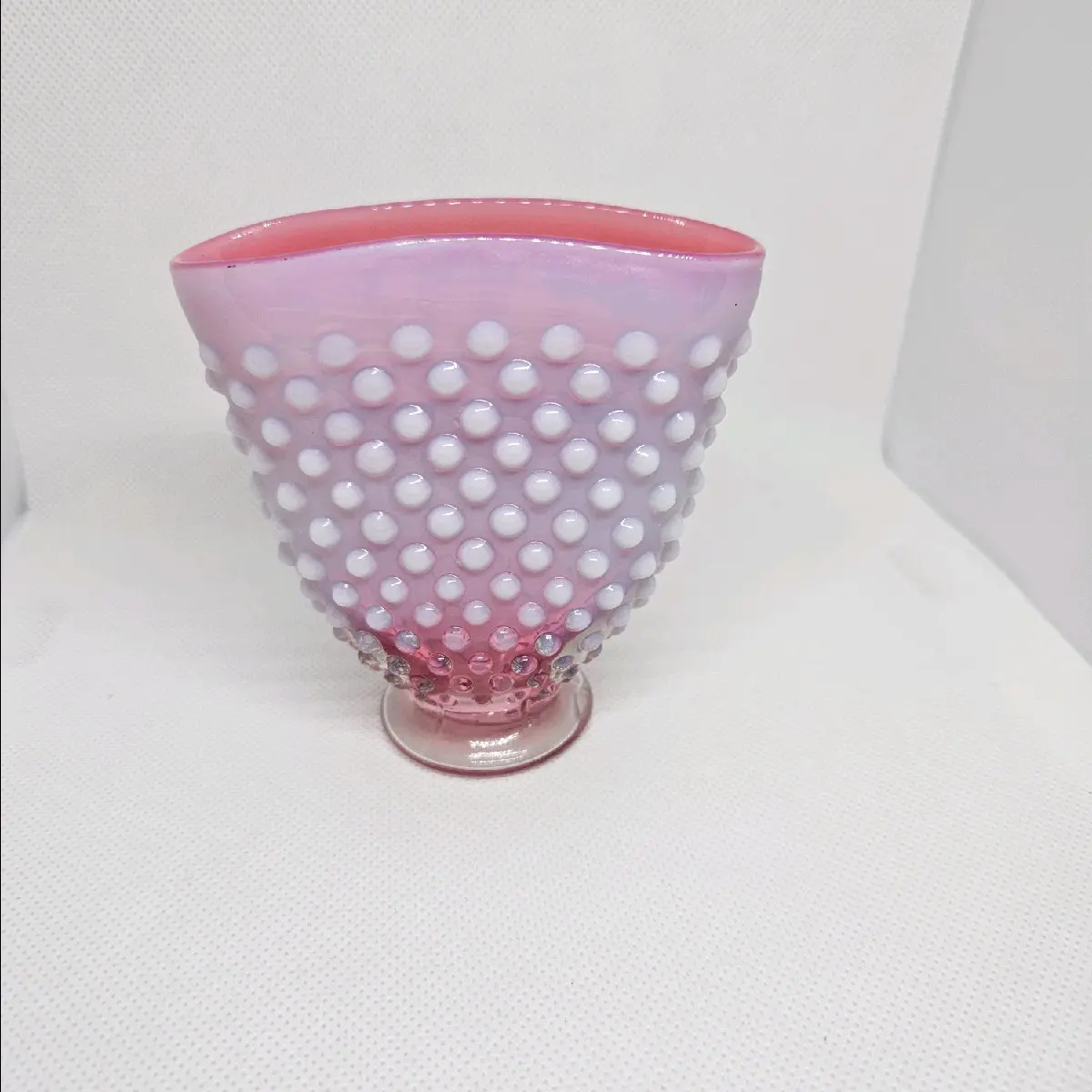 Vintage Fenton Opalescent Cranberry Hobnail Fan Vase - 3 3/4" - Bud Vase - Footed Base This is the sweetest bud vase! The opalescent coloring is a stunning combination of cranberry glass and a graded white overlay.