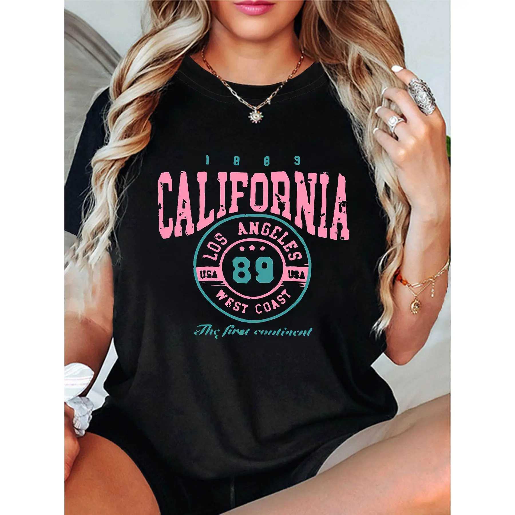 California Coastal Style T-Shirt| Casual Round Neck Short Sleeve Tee with Bold "California" Letter Print, Lightweight Blend for Spring/Summer, Regular Length, Slight Stretch Fabric