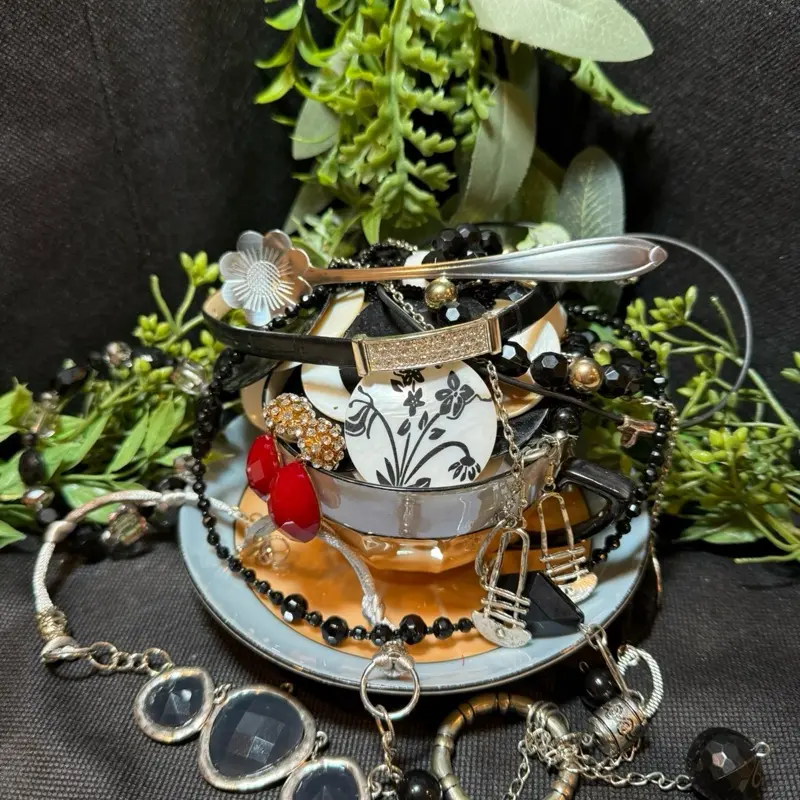 Mystery Jewerly Teacup