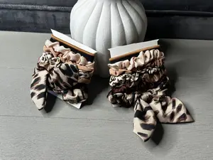 8pk Scrunchy Set