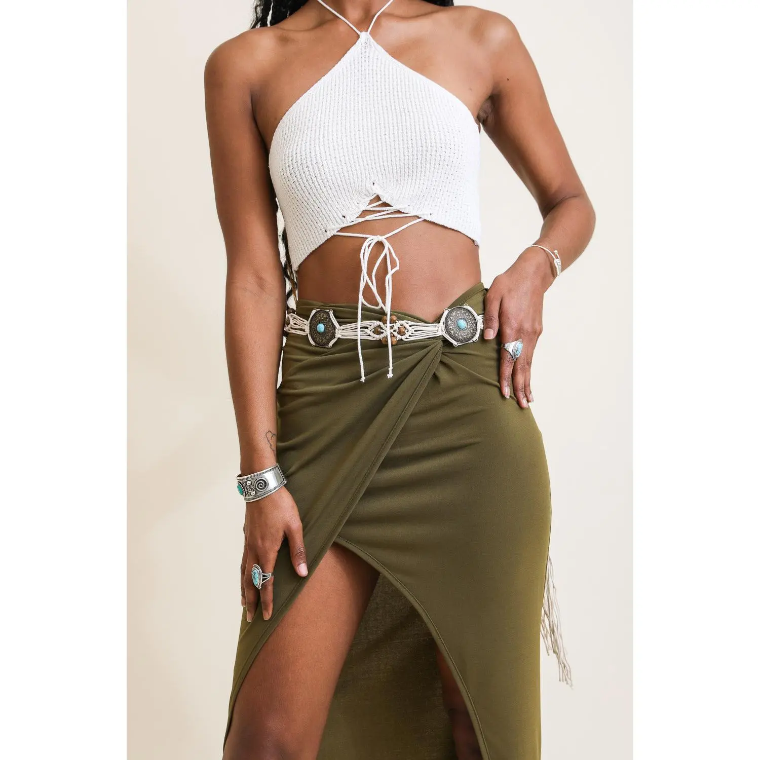 Boho Medallion Macrame Belt in Green - Adjustable Design with Metal Buckle