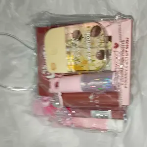 review image 0