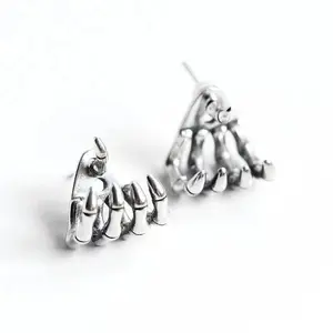Halloween Vintage Skull Hand Bone Earrings Punk Gothic Dark Style Unisex Ear Accessories