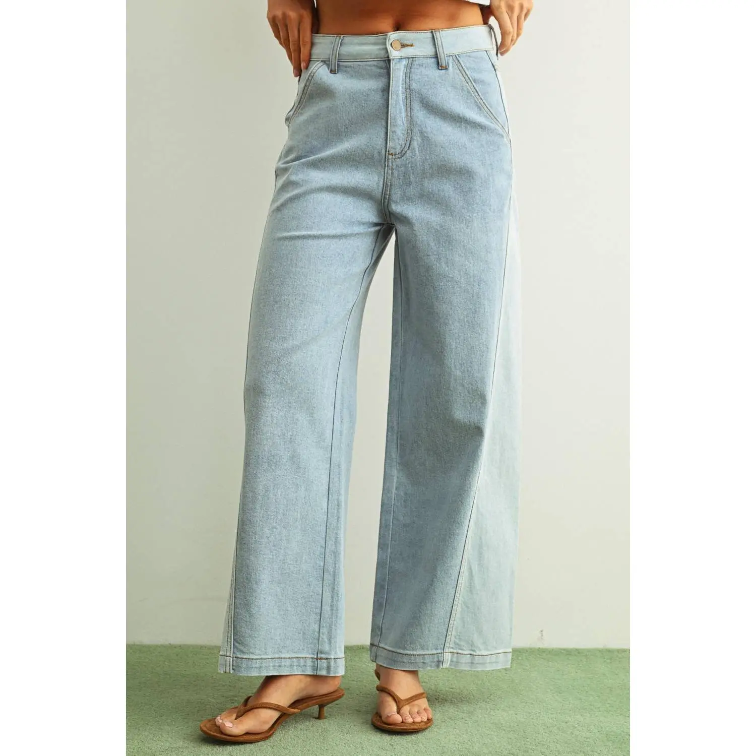 Khloe - Wide Leg two-toned Jeans