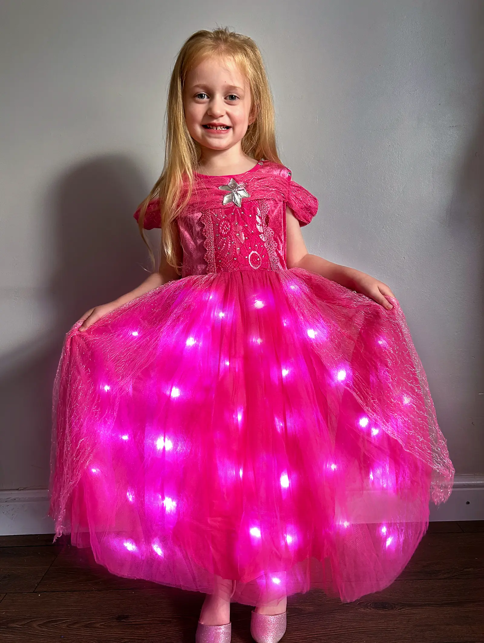 UPORPOR Light Up Pink Princess Dresses for Girls Halloween Cosplay Costumes Princess Dress Up Kids Outfit for Birthday Christmas Party Girls Kids Teens 3-10Years, Mothersdaygift - TikTok Shop UPORPOR Light Up Pink Princess Dresses for Girls Halloween Cosplay Costumes Princess Dress Up Kids Outfit for Birthday Christmas Party Girls Kids Teens 3-10Years, Mothersdaygift - TikTok Shop