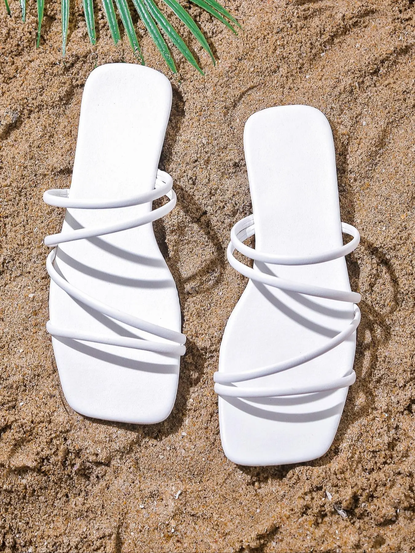 Summer 2024 Thin Strap Square Toe Slide Sandals, Summer Sandals for Women, Simple Matching Fashionable Pu Leather Non-slip Flat Sandals for Beach Holi