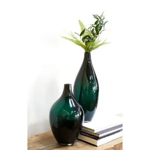 Nodi Vase