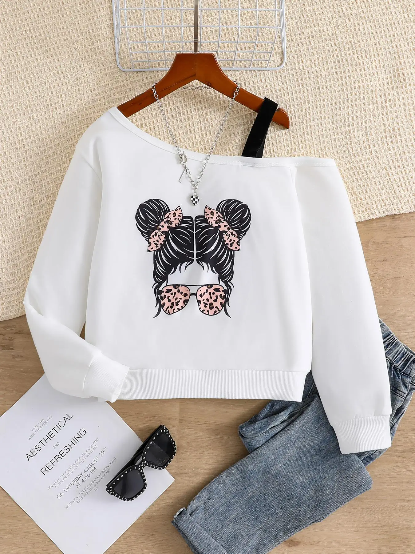 Girl's Cartoon Figure Print Asymmetrical Neck Tee, Casual Long Sleeve T-Shirt for Spring & Fall, Kids Clothes for Daily Wear