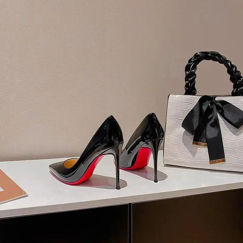 New 2025 Autumn Black Patent Leather Pointed Women's High Heels Sexy Women's Dresses Slim High Heels Walking Shoes Girl(Raincoats)Gift New 2025 Autumn Black Patent Leather Pointed Women's High Heels Sexy Women's Dresses Slim High Heels Walking Shoes Girl(Raincoats)Gift