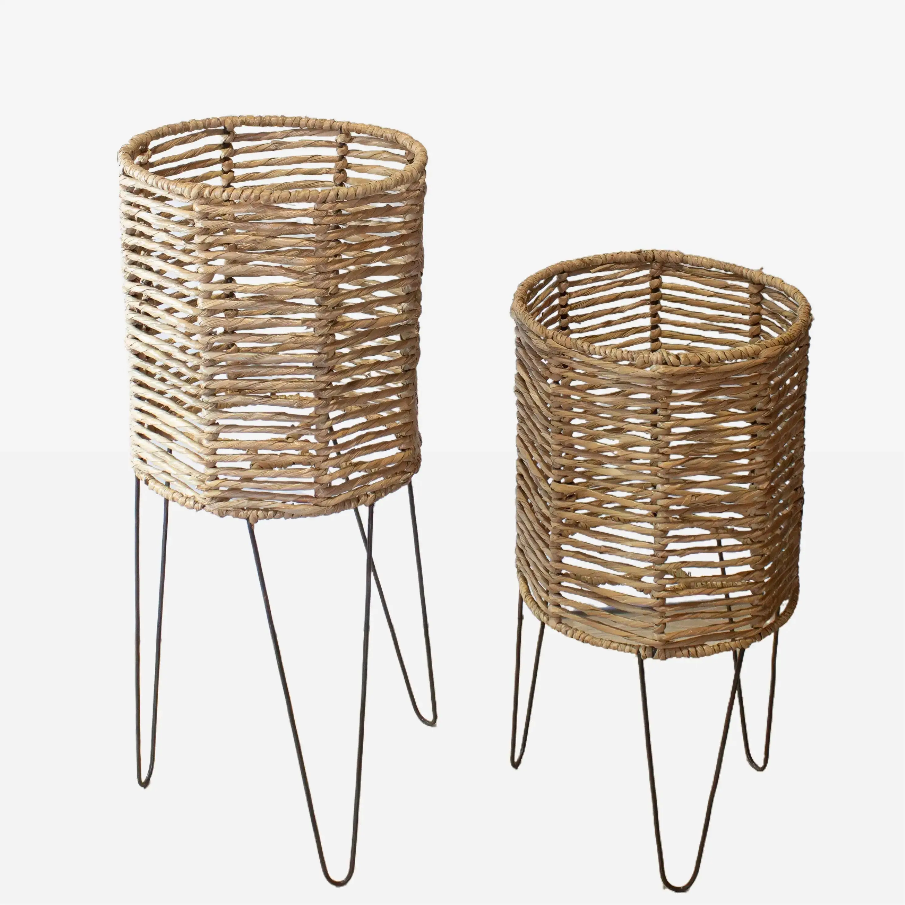 Woven Seagrass Barrel Planter