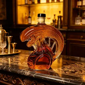 Unique Alien-Inspired Glass Decorative Vessel, Iconic Sci-Fi Creature Design Collectible Jar, Novelty Display Statue Home Accent, Perfect Gift for Sci-Fi Enthusiasts