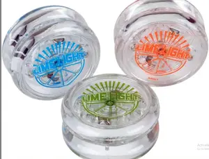 Toys Limelight LED Light-Up Yo-Yo, Beginner Level Yo-Yo with LED Lights, Colors May Vary
