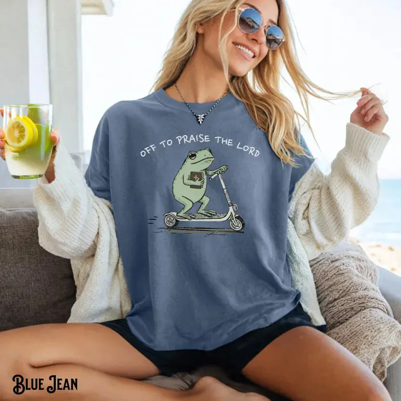 Comfort Colors Christian T-Shirt, Funny Frog Off To Praise The Lord, Bible Study Shirt, Jesus Church Faith Humor,