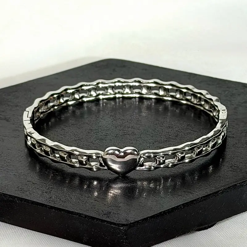 Heart Bangle