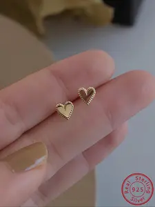 Cute S925 Sterling Silver Mini Heart Shaped Earrings for Women, Daily Commuter Wear, 2 Pairs, Cake Edge Design, Fashion Accessory