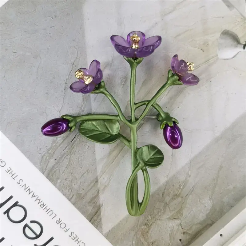 Exquisite high-end violet floral brooch for women