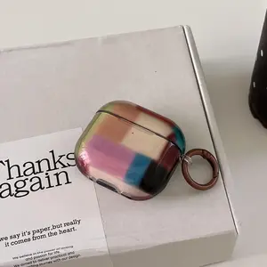 Transparent Vintage Patchwork Earphone Case for Apple AirPods Pro 3/2, Durable Fashionable Women's Earphone Shell, Simple Design, Protection, No Ca Prop 65 Warning