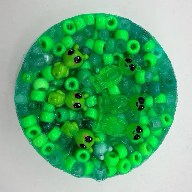 The Wiley Merchant Alien Green Family 30-x Reusable Gel Green Picky Pad 6 Oz