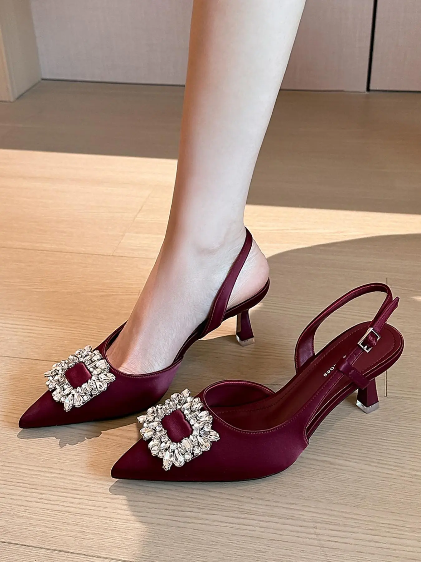 Women's Elegant Rhinestone Decorated  Heels, Trendy Pointed Toe High Heel Shoes, Fashionable Heels for Party & Daily Wear, Classy Footwear