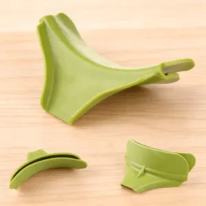 1-Pack Anti-Spill Silicone Funnel with Spout - Slide-On Funnel Spout for Pots, Pans, Bowls and Jars | Anti-Spill Spout for Liquids, Sauces and Soups | Easy to Install and Use