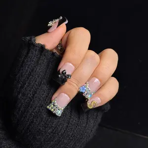 10pcs Handmade Press on Nails, Short Duck Crystal Rhinestone Decor, Luxury 3D Nail Art, Gel Carving, Y2K Nails, Wedding, Christmas, Fake Nails