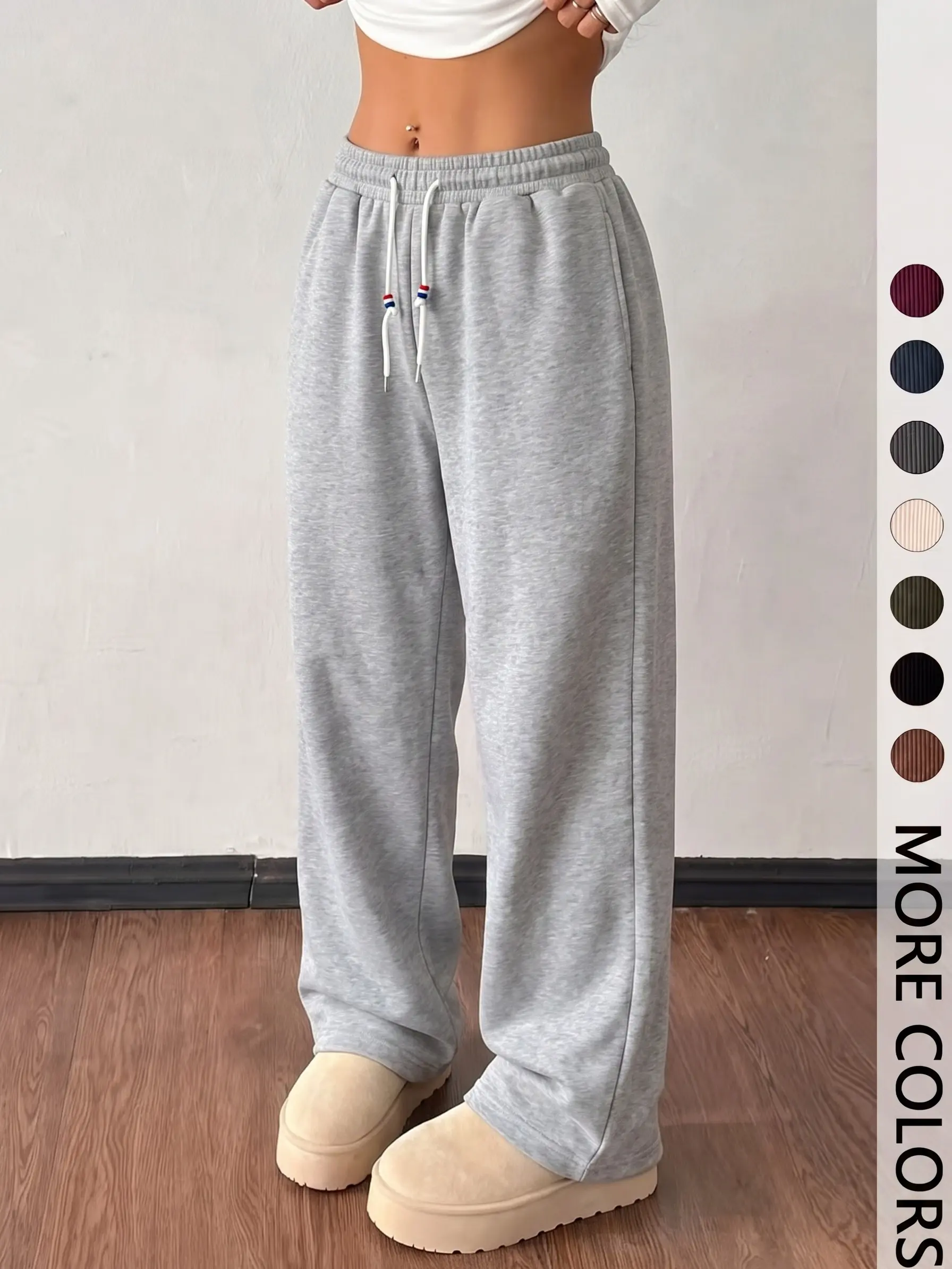 Life keeps moving: a casual drawstring pants with pockets — loose athletic casual pants suitable for everyday wear and sports, soft and comfortable athletic pants.