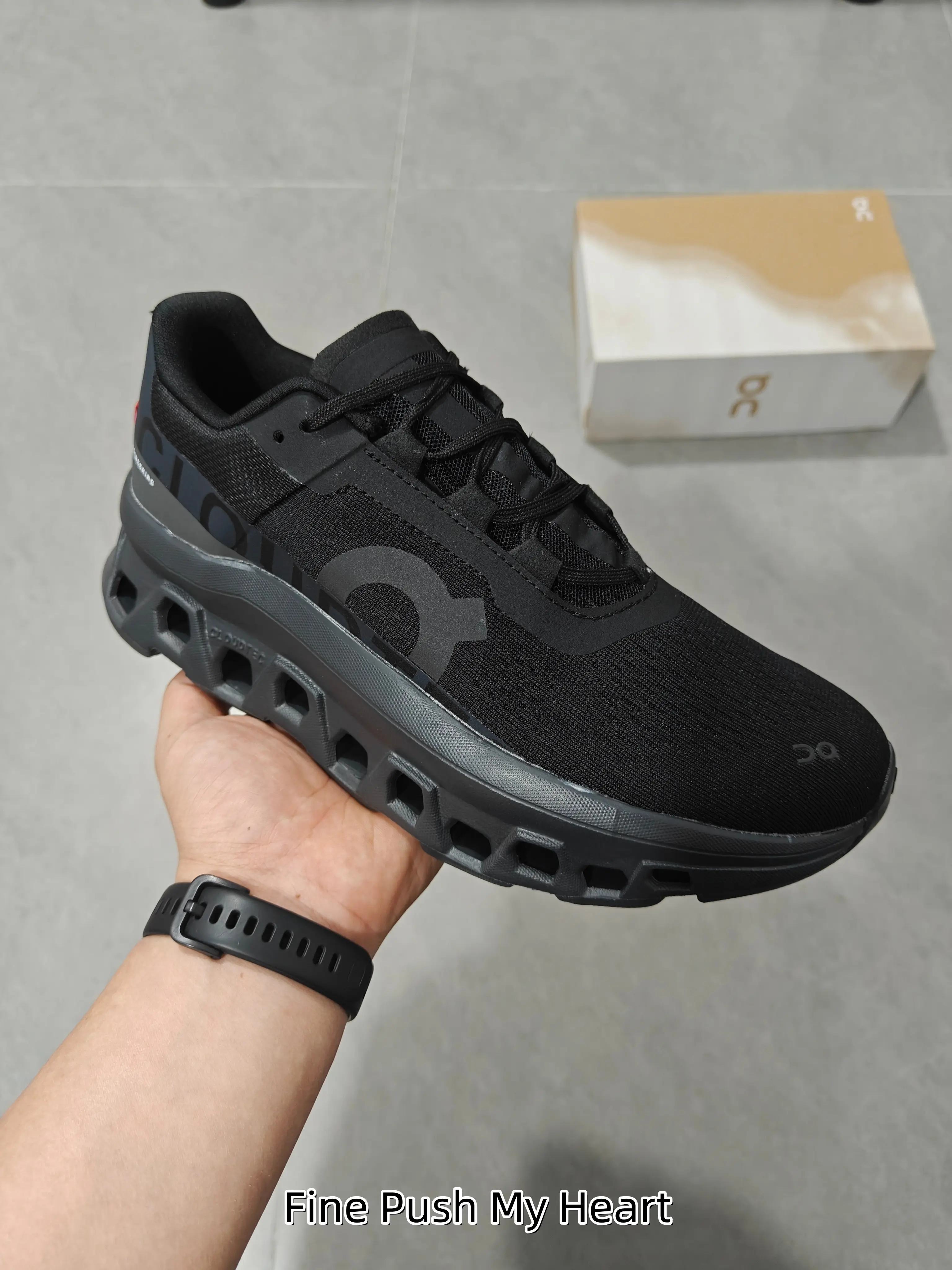 Pure Relaxed Urban Outdoor Sport Item Capturing Low-profile Aura With Dense Breathable Perforated Mesh And Solid Black Shoelaces
