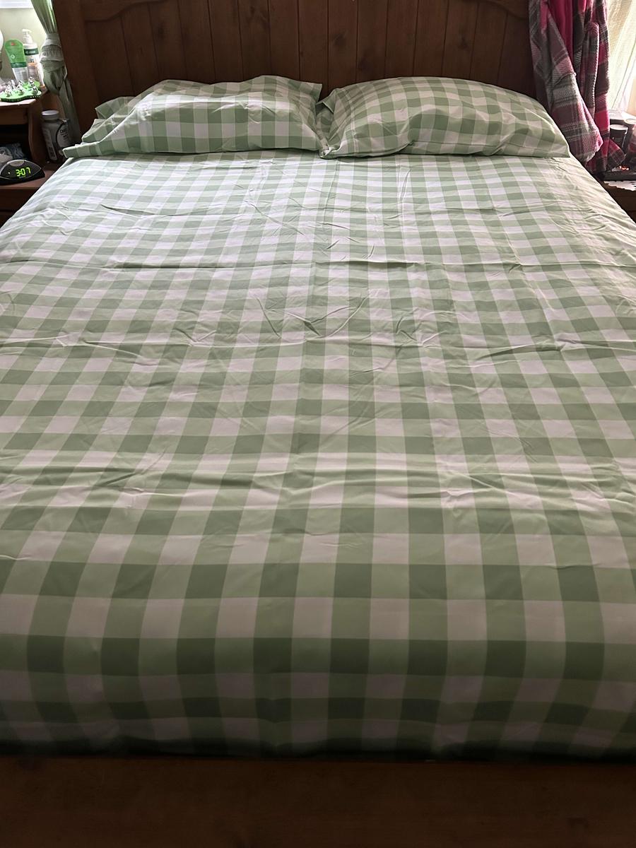Item: Sage Gingham, Queen