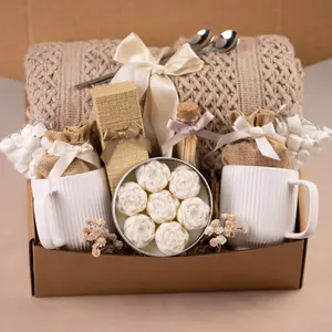 Cozy Gift Box for Couples Care Package for Holiday Gift for Couple Grandparents Gift For Family Hygge Winter Gift Box for Couple 2BEQJ