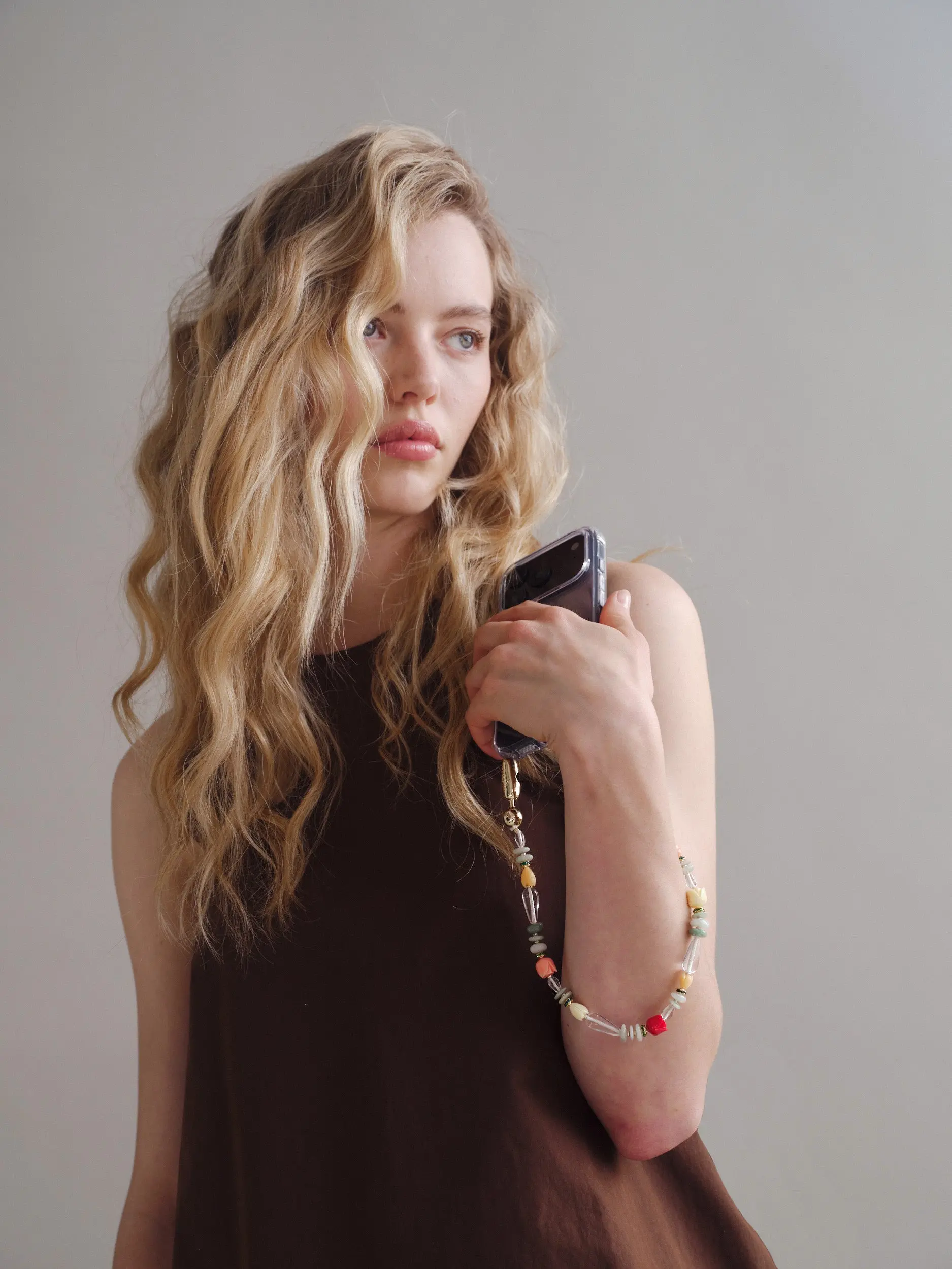 Window Box Smartphone Wristlet