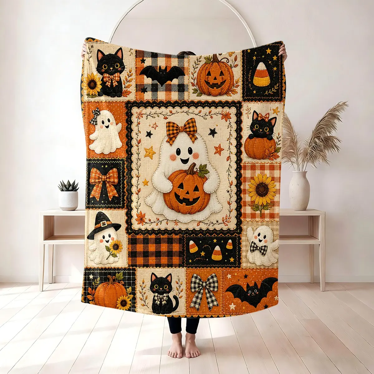 Halloween Flannel Blanket with Animal Motifs - Pumpkin, Ghost, Bat & Plaid Patchwork, Lightweight Softness for Indoor Sofa Bed, Holiday Festival Home Decor Items, Kids/Adults Throw Blanket, Gift for Girls