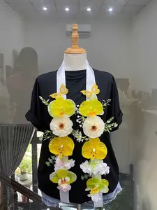 Handmade Floral Graduation Lei – Ribbon & Fabric Flower Sash, Class of 2026 Gift