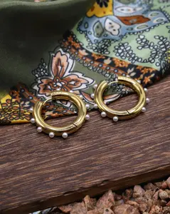 Pippa Hoops