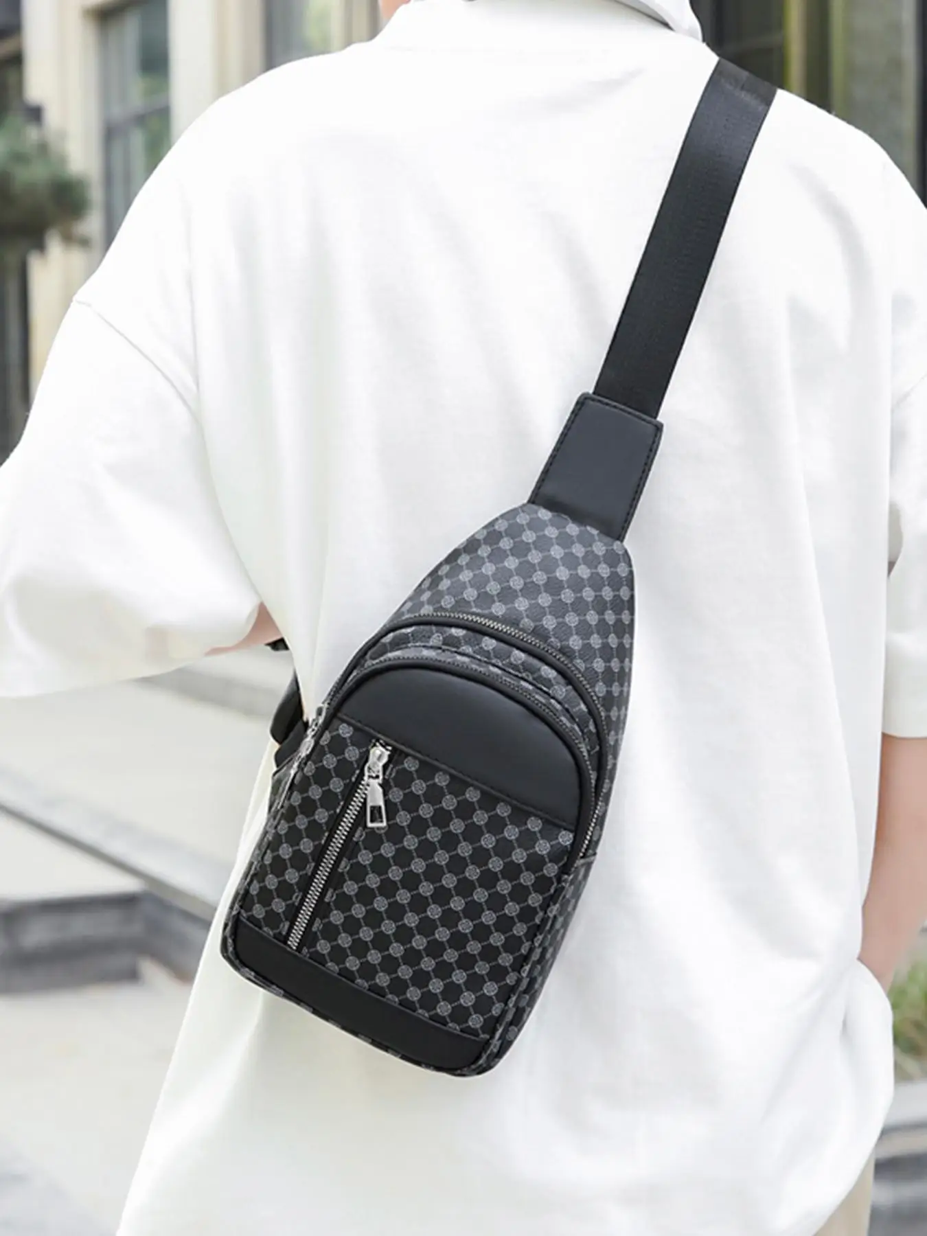 Men's Durable Sling Bag, Fashionable Adjustable Waterproof Chest Bag for Daily Used, Casual Versatile High-quality Daily Commuting Bag