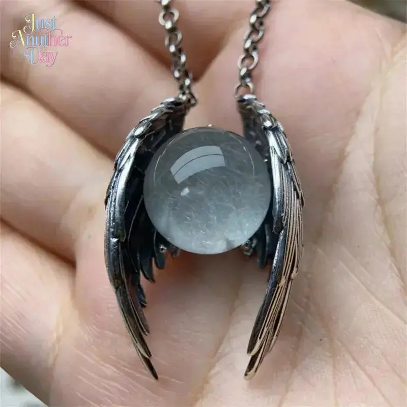 Ghost Wings Crystal Retro Necklace - European-American Fashion Unique Old Pendant, Stylish Accessories for Women, Mother's Day Gifts, Girly Feminine Items, Funky Unique Accessories