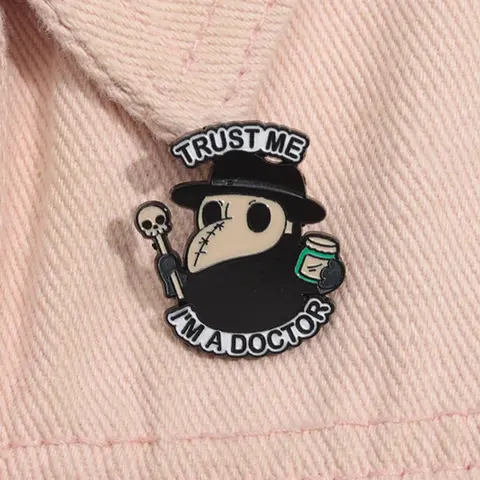 Cute Cartoon Plague Doctor Design Brooch, Durable Metal Pins, Alloy Brooch Pin, Hat Pins, Fashion Accessories for Women & Men, Creative Gift for Doctor As Halloween Gift, Flower Brooch Pin