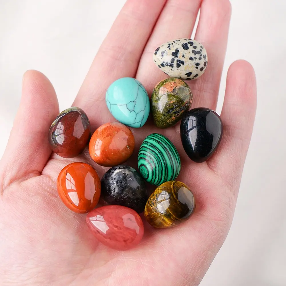 Natural Crystal Mini Eggs, Decorative Raw Stone Jade with Positive Energy, Perfect for Easter & Christmas Gifts, Unique Gifting, Unique Home Decoration, Ornament, Natural Beauty, Authenticity