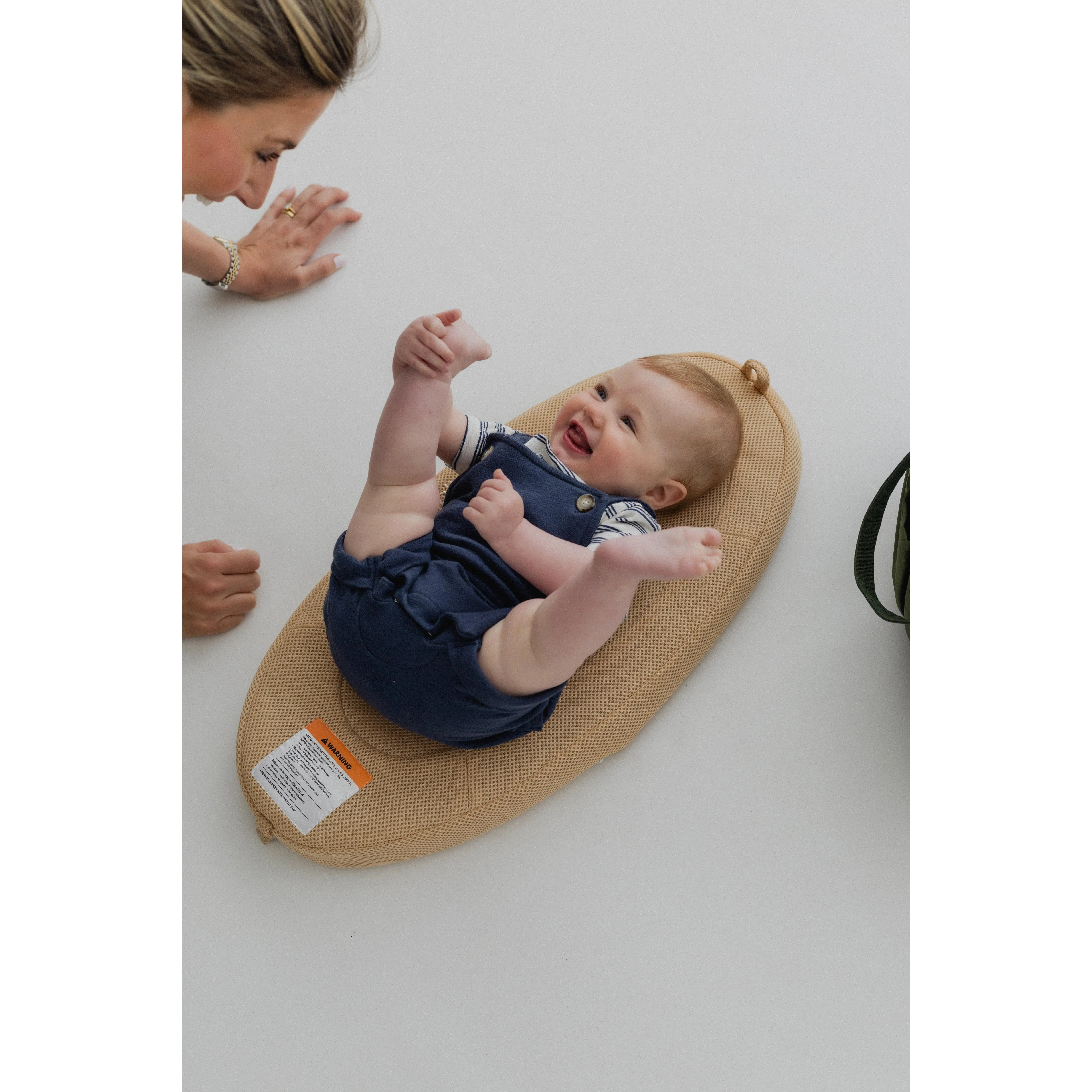 Portable Baby Changing Pad, Foldable Waterproof Diaper Changing Mat, Soft Breathable Travel Changing Pad for Newborns & Infants