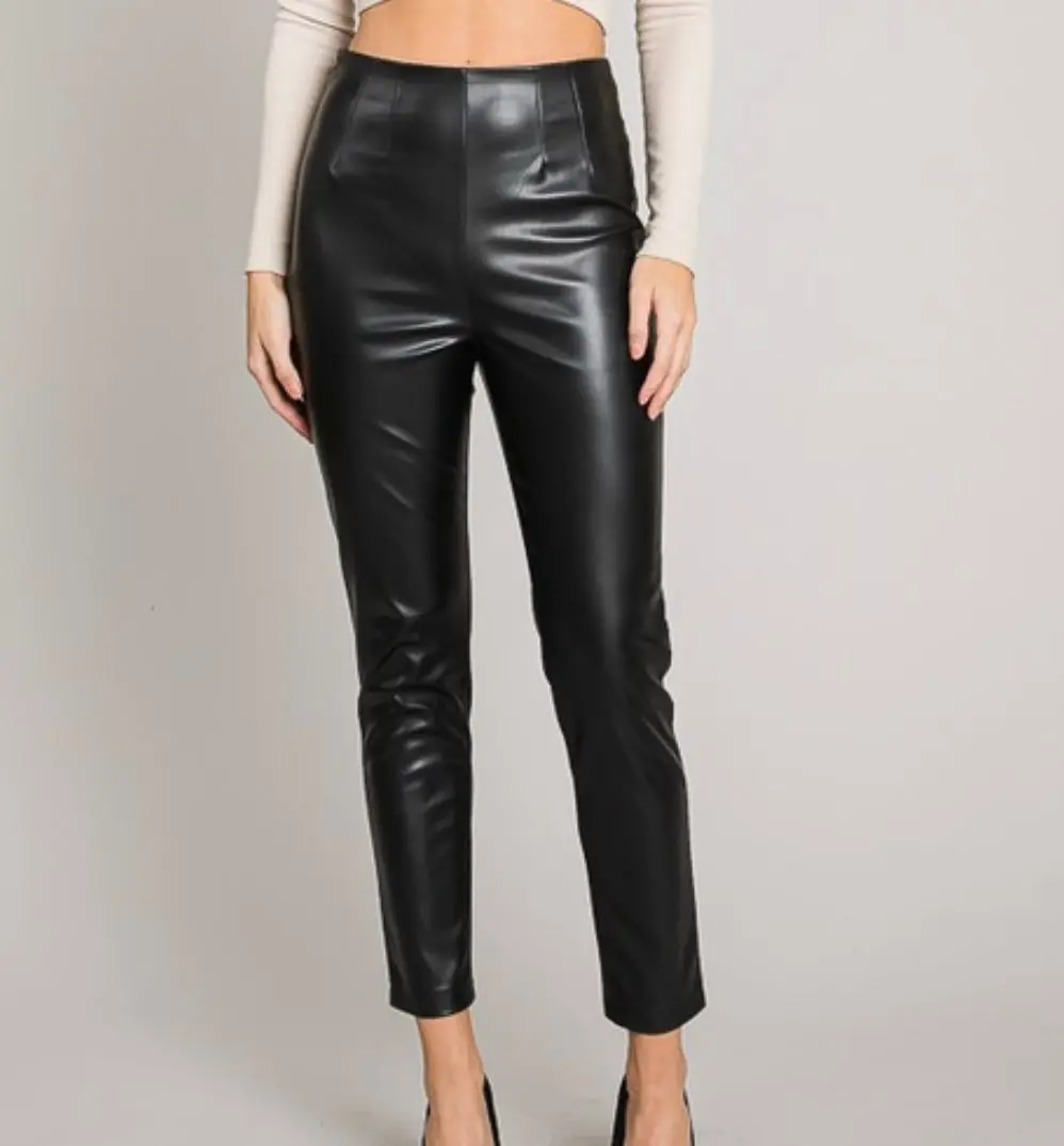 LEATHER PANTS